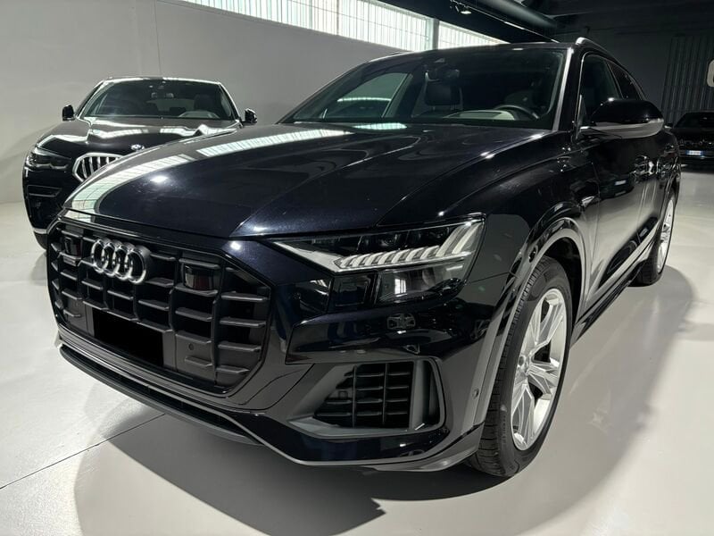 Foto Audi Q8
